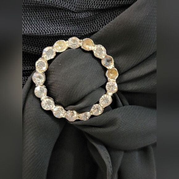 Sangria Fully Lined Black Midi Dress Square Neck V Back Ruffle 3/4 Sleeve Size 8 - Picture 3 of 11